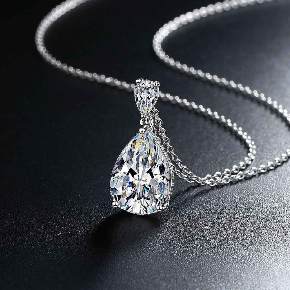 Simple Fashion Cat Eye Diamond Water Drop Necklace