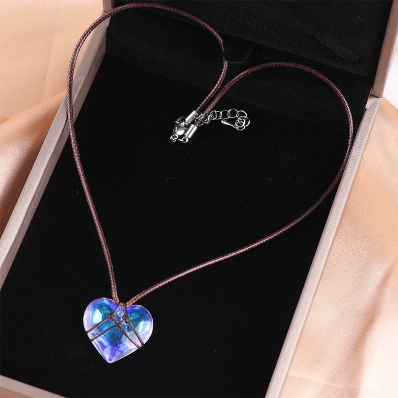 Natural Crystal Heart-shaped Diamond Pendant Necklace