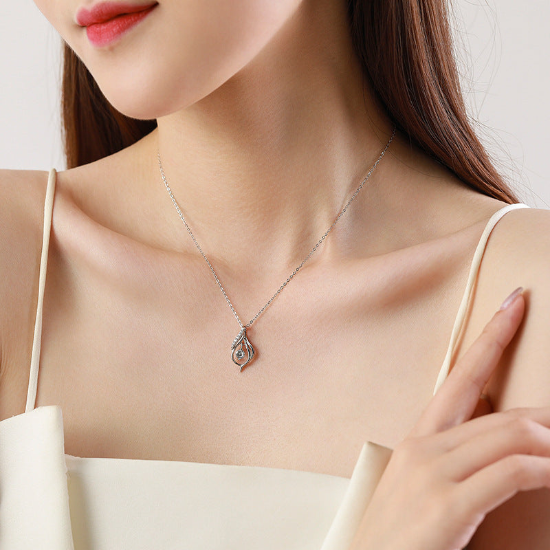 Classic Pendant Necklace Female Simulation Diamond